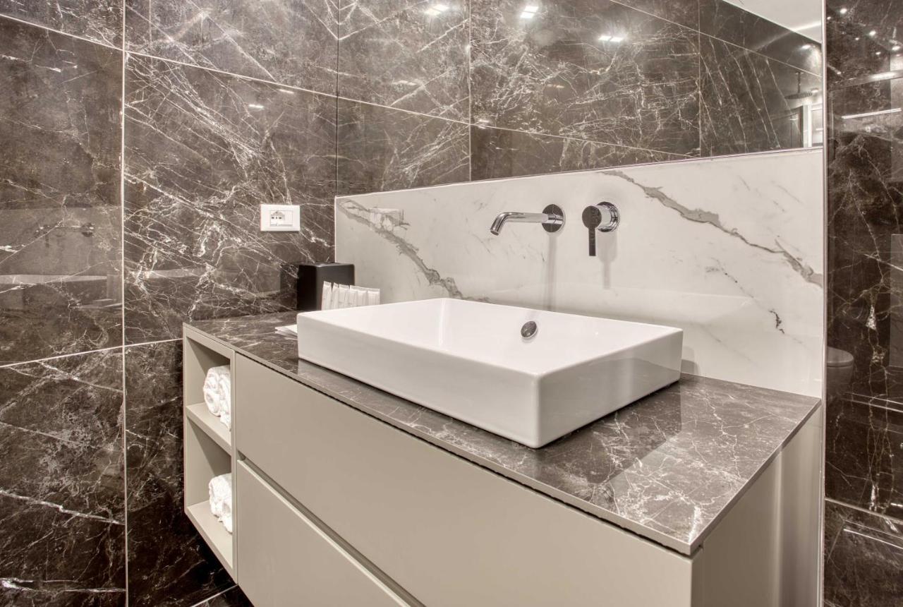 Le Suite Del Corso The Smart Boutique Aparthotel By Ospitami Milano Ngoại thất bức ảnh
