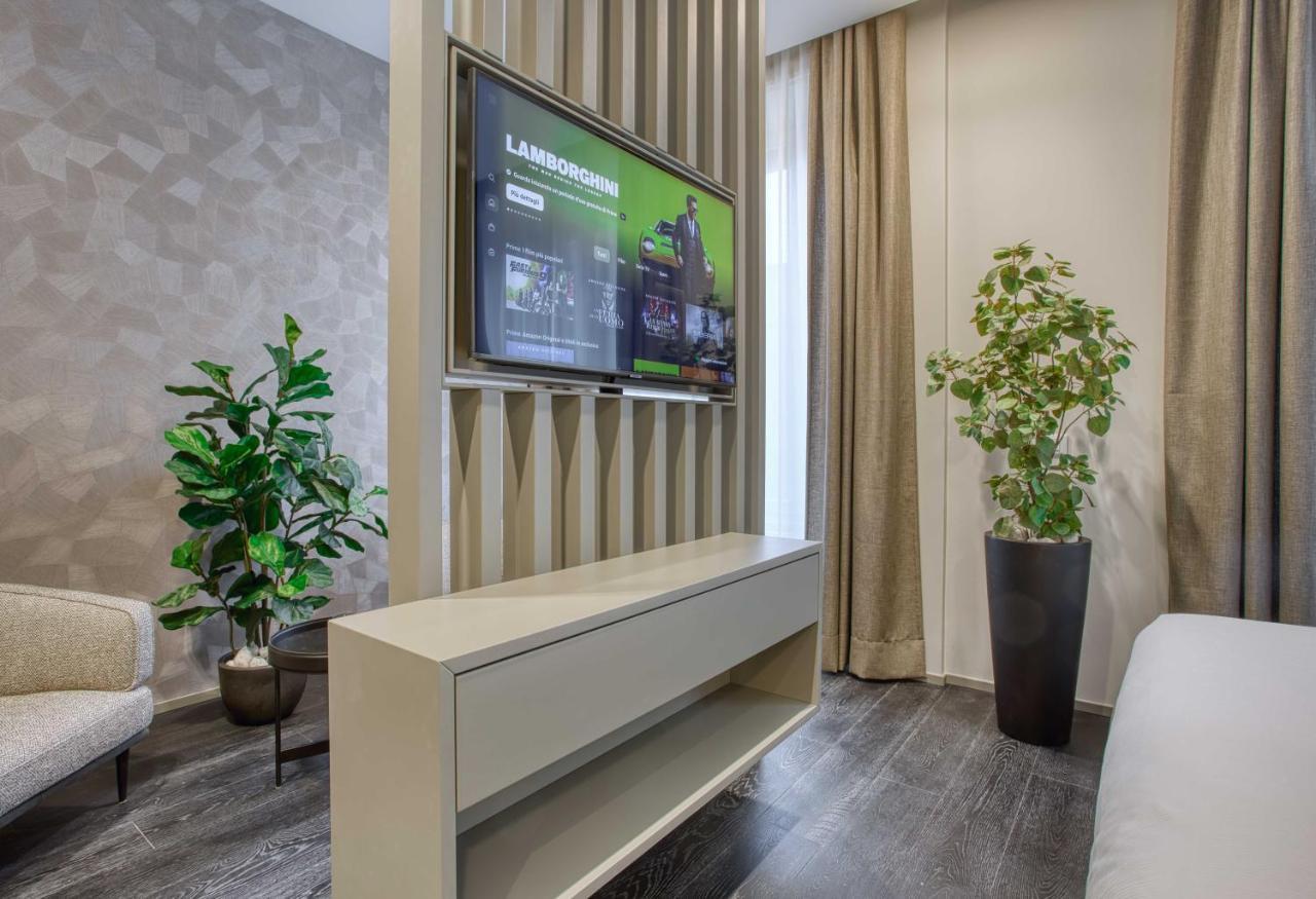Le Suite Del Corso The Smart Boutique Aparthotel By Ospitami Milano Ngoại thất bức ảnh